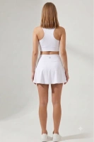 Beyaz Yüksek Bel Çift Katmanlı Mini Etek Tenis Eteği ve Fermuarlı Büstiyer Crop Takım