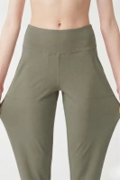 Kadın Haki Çift Cepli Yüksek Bel Jogger Eşofman Altı ve Fermuarlı Büstiyer Crop Alt Üst Takım
