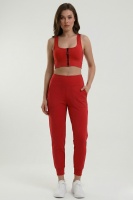 Kadın Kırmızı Çift Cepli Yüksek Bel Jogger Eşofman Altı ve Fermuarlı Büstiyer Crop Alt Üst Takım