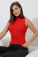 Kadın Kırmızı Yarım Balıkçı Yaka Kolsuz İnce Triko Kazak