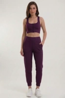 Kadın Mürdüm Çift Cepli Yüksek Bel Jogger Eşofman Altı ve Fermuarlı Büstiyer Crop Alt Üst Takım