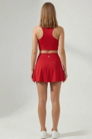 Kırmızı Yüksek Bel Çift Katmanlı Mini Etek Tenis Eteği ve Fermuarlı Büstiyer Crop Takım