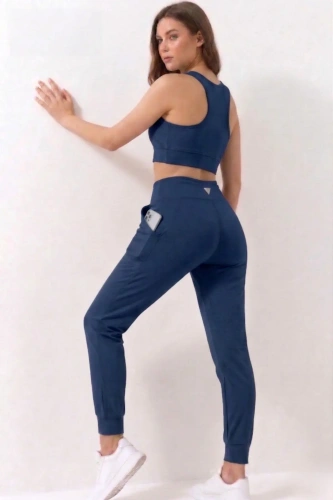 Kadın Lacivert Çift Cepli Yüksek Bel Jogger Eşofman Altı ve Fermuarlı Büstiyer Crop Alt Üst Takım
